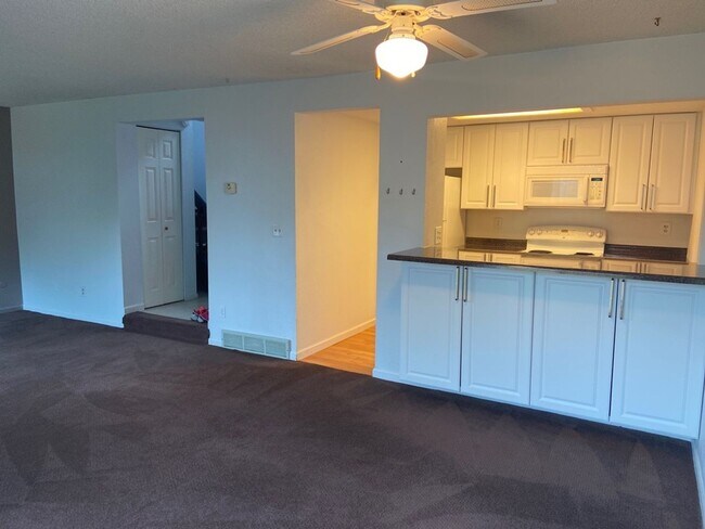 Foto del edificio - 2930 Rams Ln