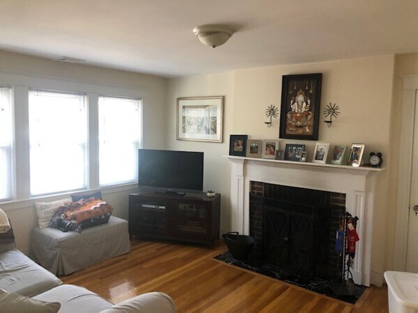 Foto del edificio - 86 Withington Rd