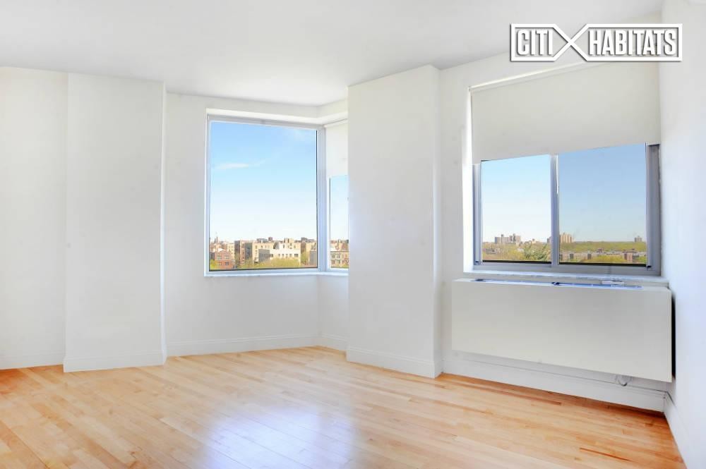 170 E Mosholu Pkwy S Unit 8C, The Bronx, NY 10458 Room for Rent in