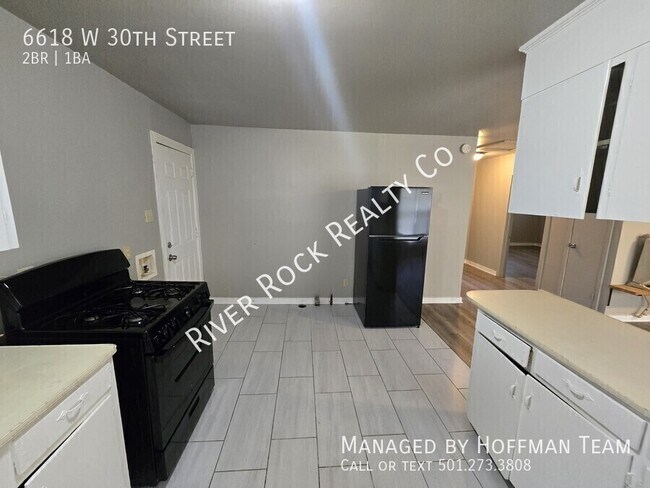 Foto del edificio - 6618 W 30th St