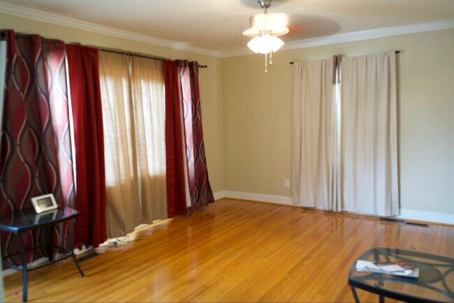 Foto del edificio - 2229 Bandler Rd