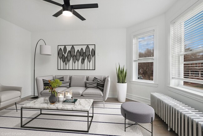 Foto del edificio - 3115 N Davlin Ct
