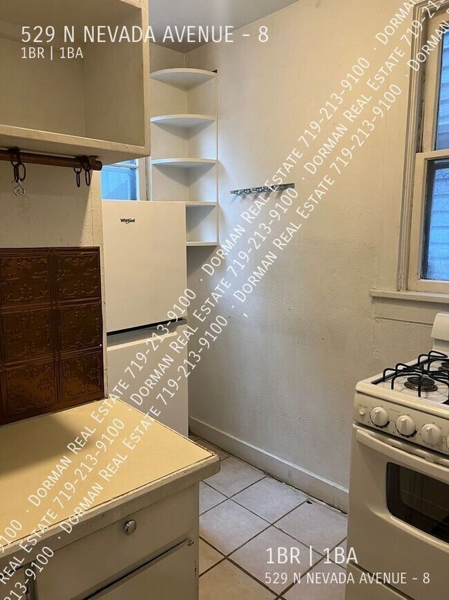 Foto del edificio - 529 N Nevada Ave