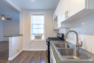 St. Charles Apartments photo'