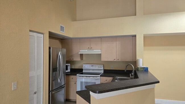Building Photo - 4280 San Marino Blvd