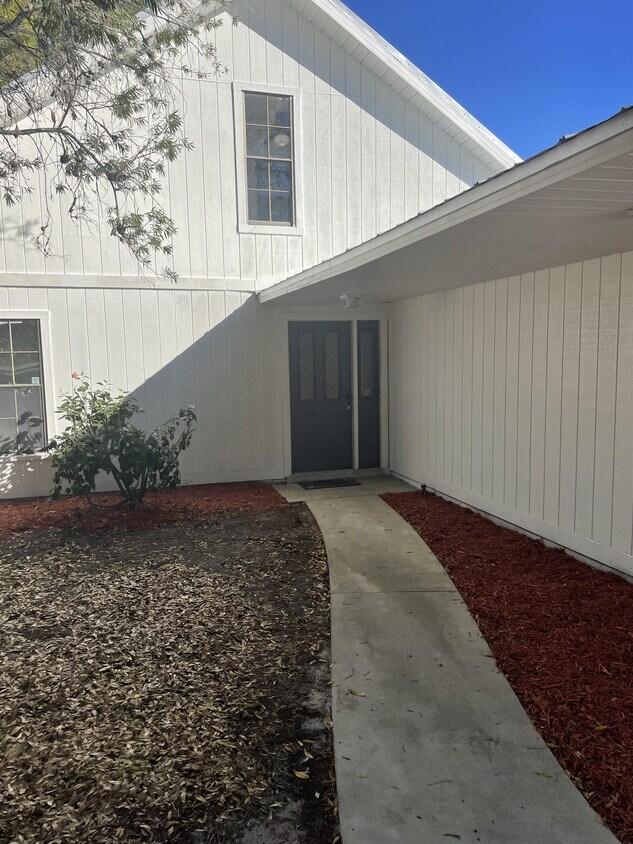 Primary Photo - 376 20th Ave