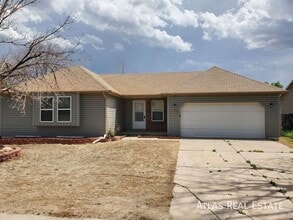 Building Photo - 8484 Wheatgrass Cir