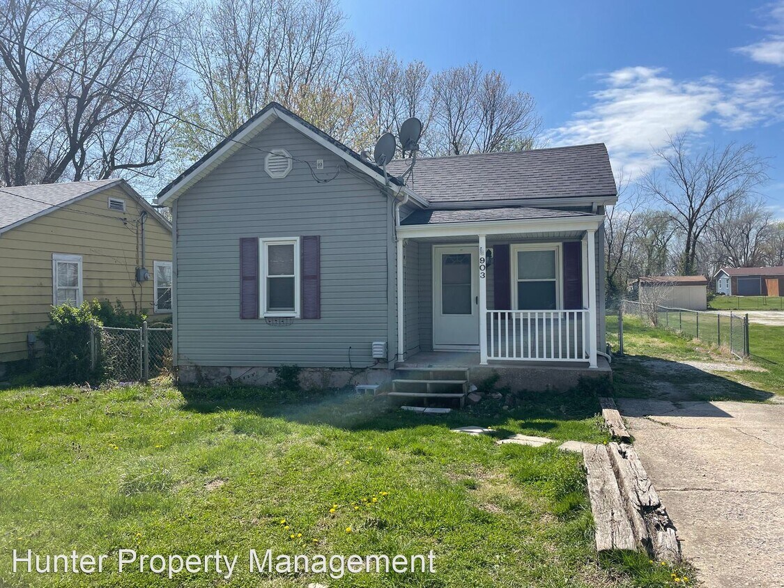 Primary Photo - 2 br, 1 bath House - 903 N Hillcrest Ave