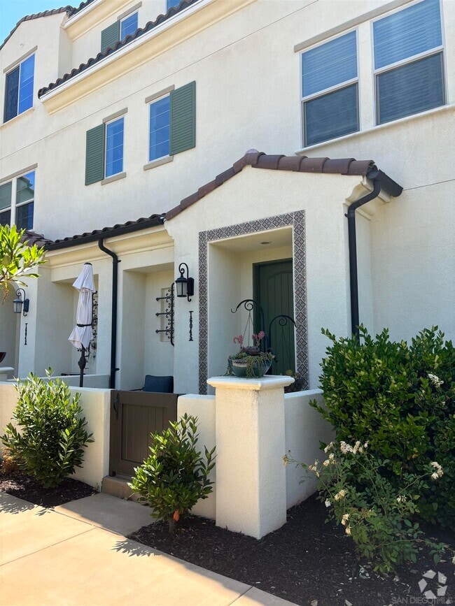 Building Photo - 16045 Veridian Cir