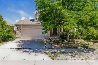 Building Photo - 7262 Campstool Dr