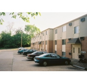 Primary Photo - Oak Hill Manor Apartments