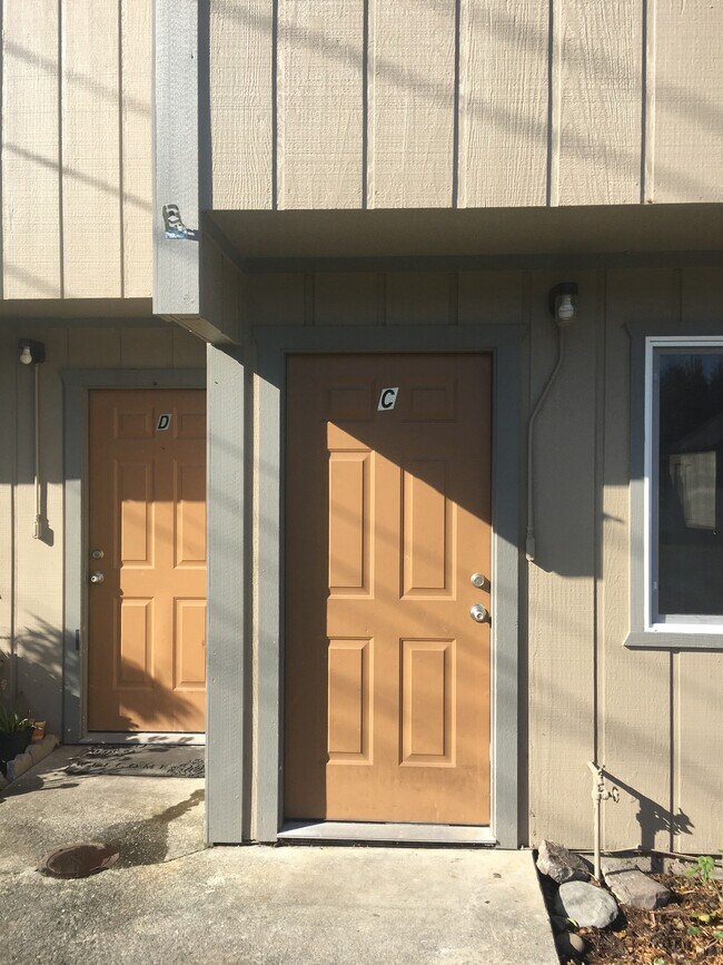 Foto del edificio - 3970 Cedar St