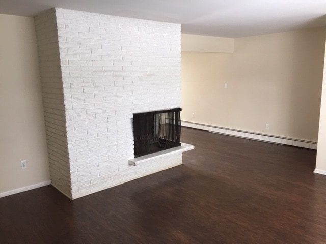 Building Photo - 3225 Clawson Ave / 2401-2403 W 13 Mile
