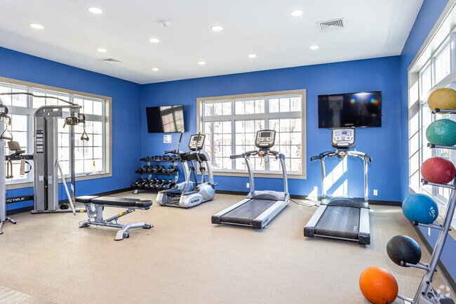 Interior Photo - Heather Ridge