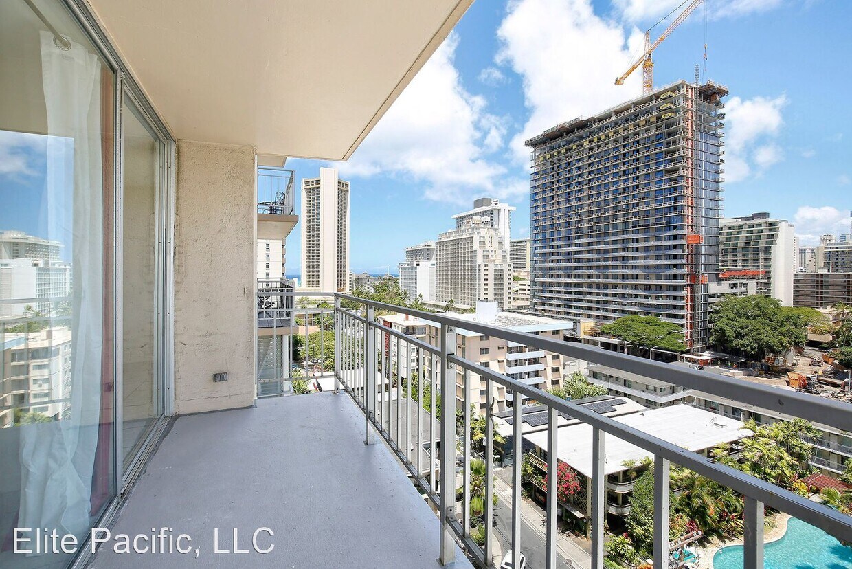2415 Ala Wai Blvd Honolulu Hi 96815 House For Rent In Honolulu Hi Apartments Com