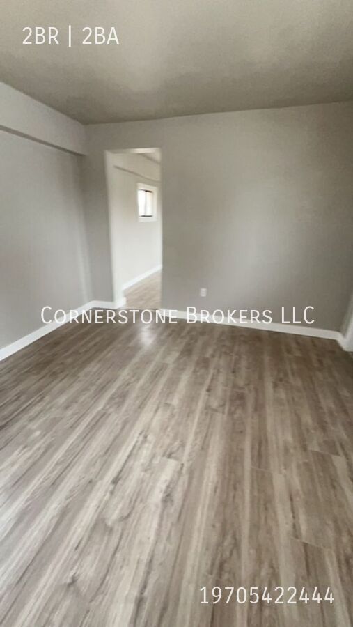 Foto del edificio - 1408 Edison St