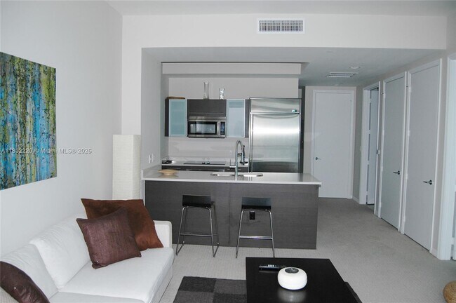 Foto del edificio - 55 SE 6th St