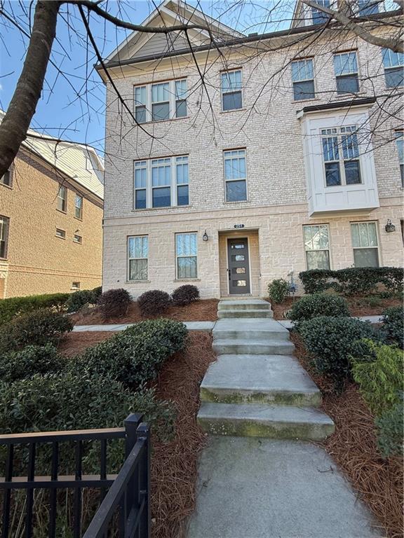 Foto del edificio - 251 Franklin Rd