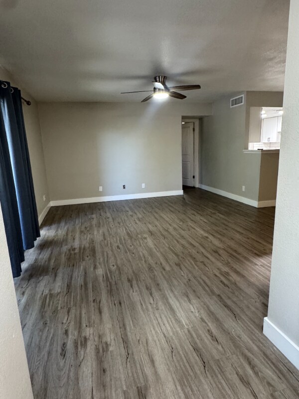 Foto del edificio - 4608 W Maryland Ave