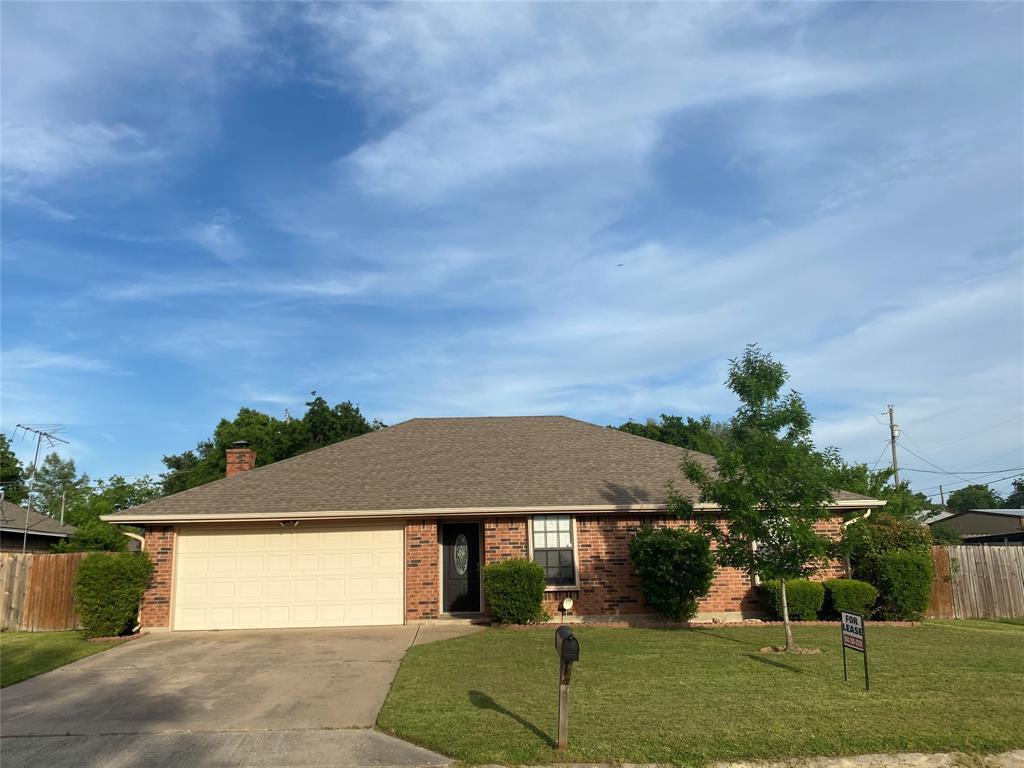 3 W Sharon Dr, Krum, TX 76249 House Rental in Krum, TX