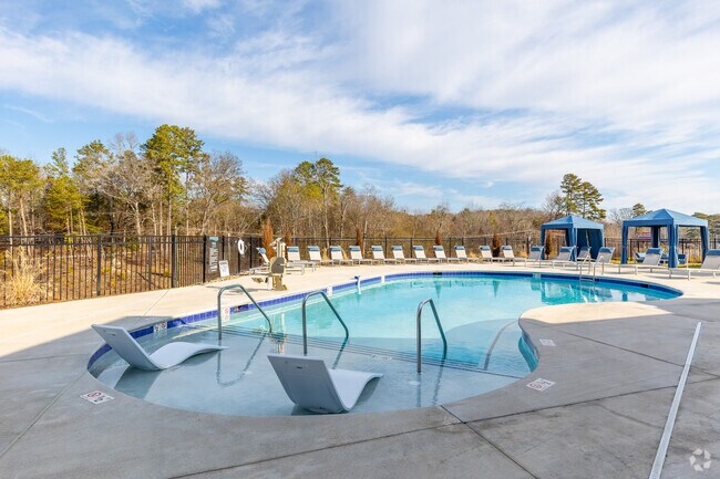 Building Photo - The Jewel Summit Pointe