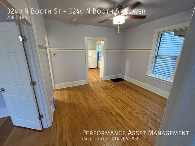 Building Photo - Charming 2BED+OFFICE/1BATH Riverwest Lower