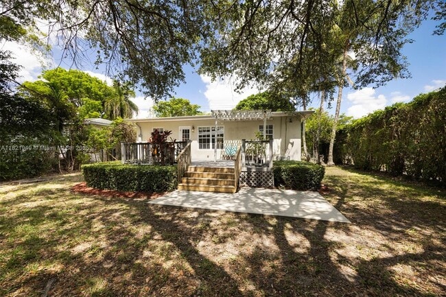 Foto del edificio - 5490 SW 57th Ave