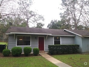 Building Photo - 1627 Coombs Dr