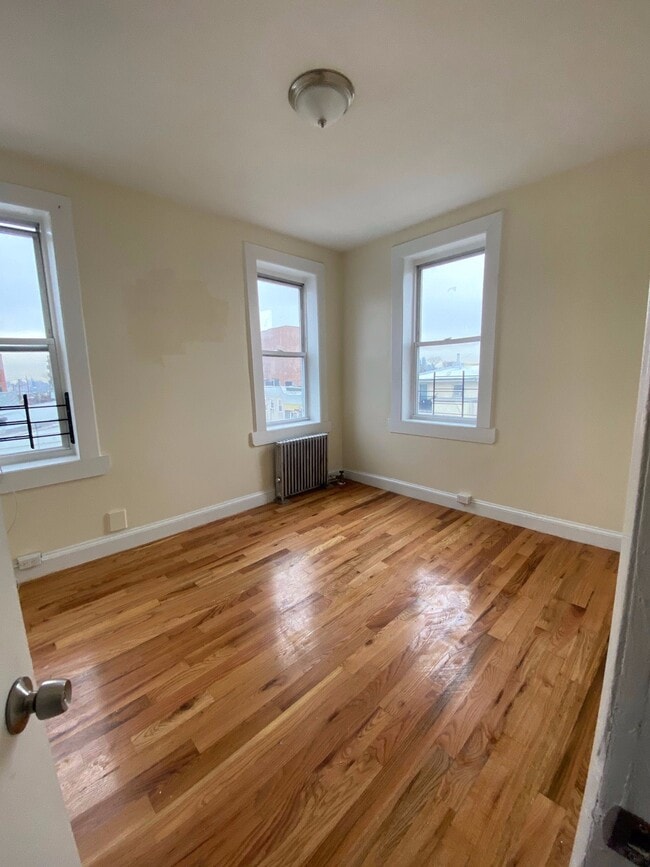 Building Photo - 700 Bergenline Ave