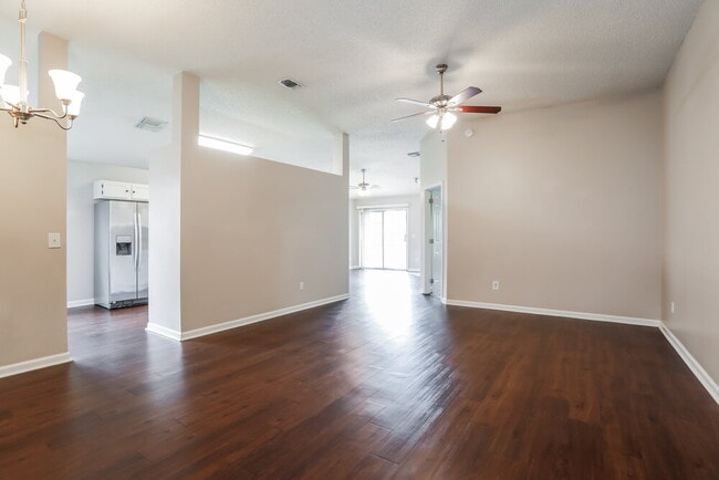 Building Photo - 1360 Keel Ct
