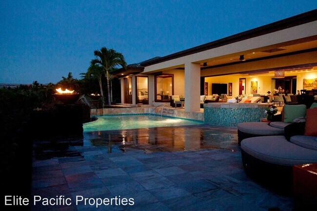 Building Photo - 4 br, 3.5 bath House - 68-133 W. Pukaua Pl.