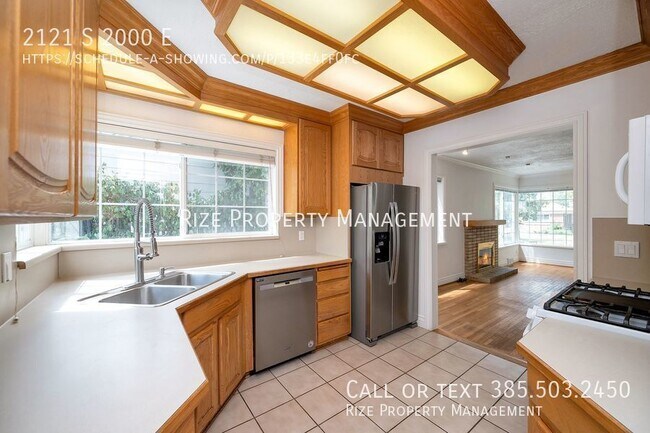 Building Photo - Historic 4 bed home on Salt Lake City East...