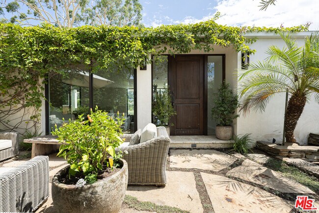 Foto del edificio - 11335 Dona Teresa Dr