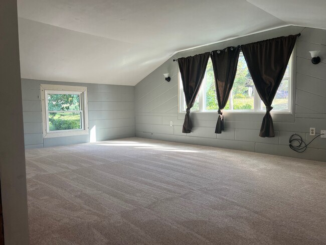 Altillo/Dormitorio - 205 Jackson Ave NW