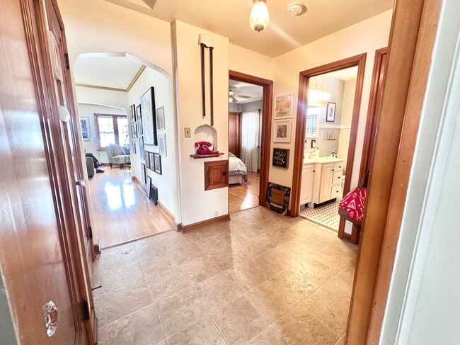 Foto del edificio - 2630 N 67th St