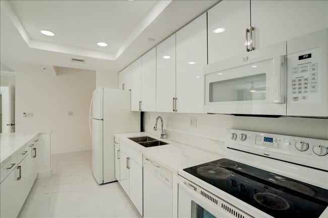 Building Photo - 9805 NW 52nd St