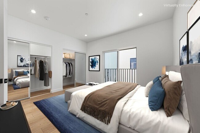 Foto del edificio - 1376 Edgecliffe Dr