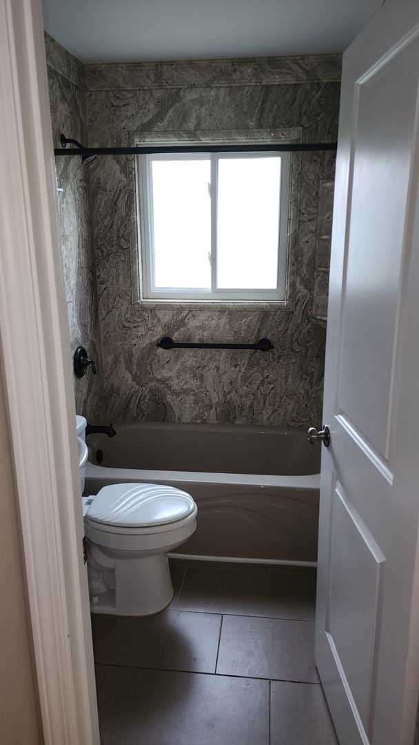 Foto del edificio - Ranch Home