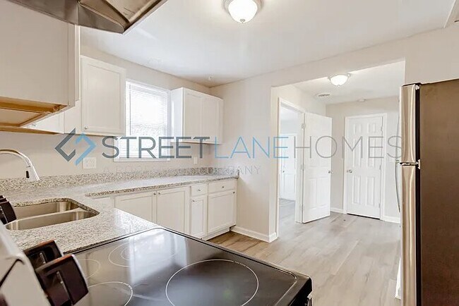 Building Photo - 2514 S Nancelon Cir