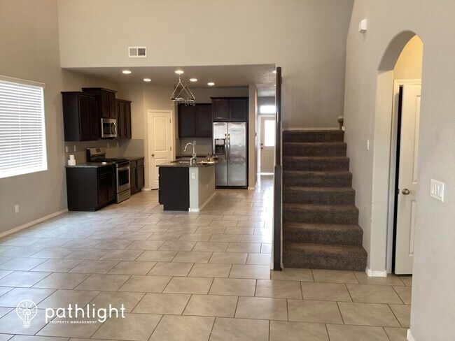 Foto del edificio - 1700 Valle Vista NW, Los Lunas, NM, 87031