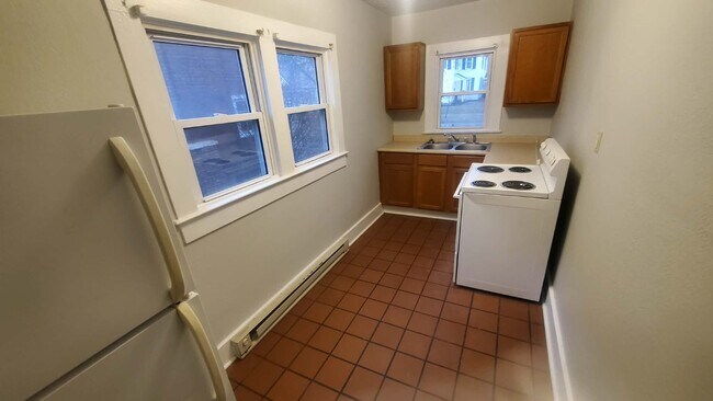 Foto del edificio - 489 E Harrison St