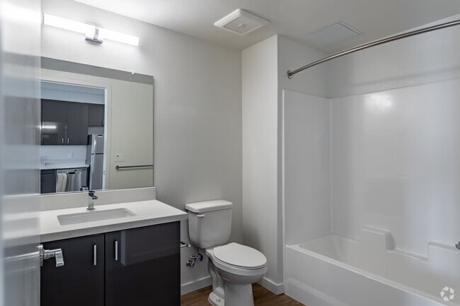 Studio - 570SF - The Bridge District