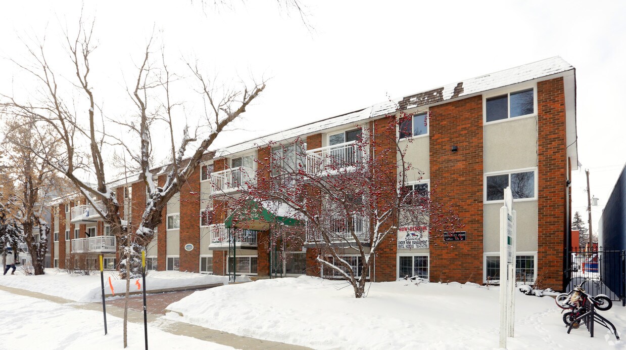 Primary Photo - Berkley Arms Apartments
