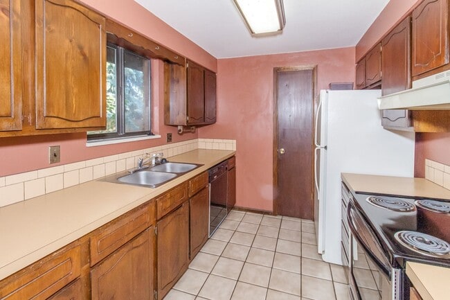 Foto del edificio - All Brick Home on a Quite Street