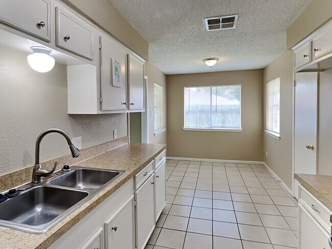 Foto del edificio - 22311 Meadowgate Dr