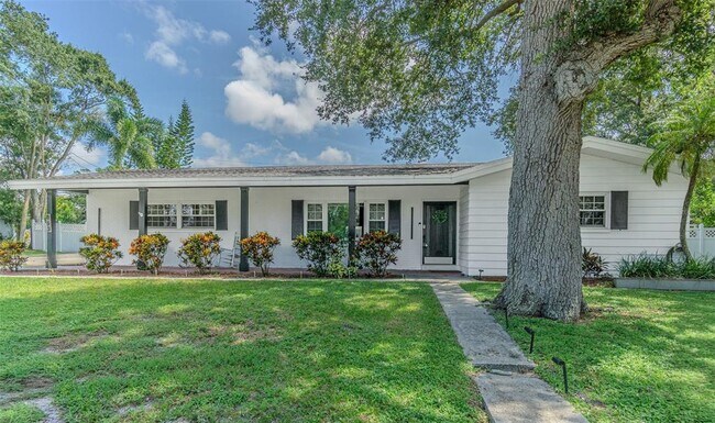 Building Photo - 863 Bay Breeze Terrace