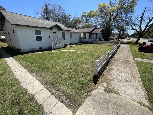 Photo - 2212 23rd Ave House