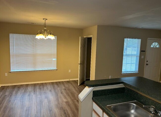 Foto del edificio - 103 Coppertop Trail, Unit B