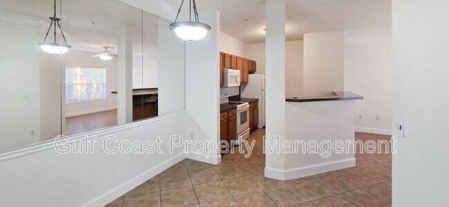 Foto del edificio - 4802 51st St W