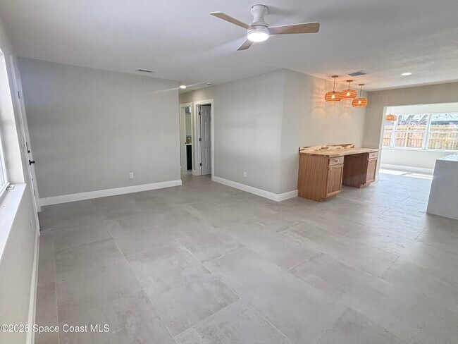 Foto del edificio - 1301 Kathwood Dr